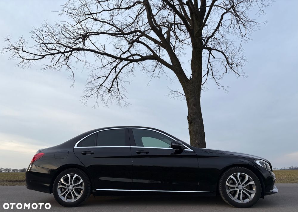 Mercedes-Benz Klasa C 300 7G-TRONIC - 8