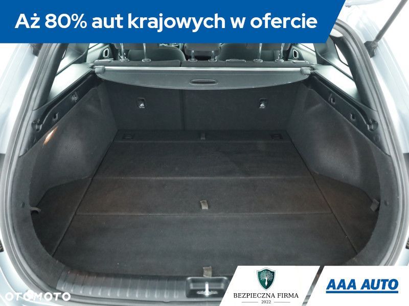 Kia Ceed - 11
