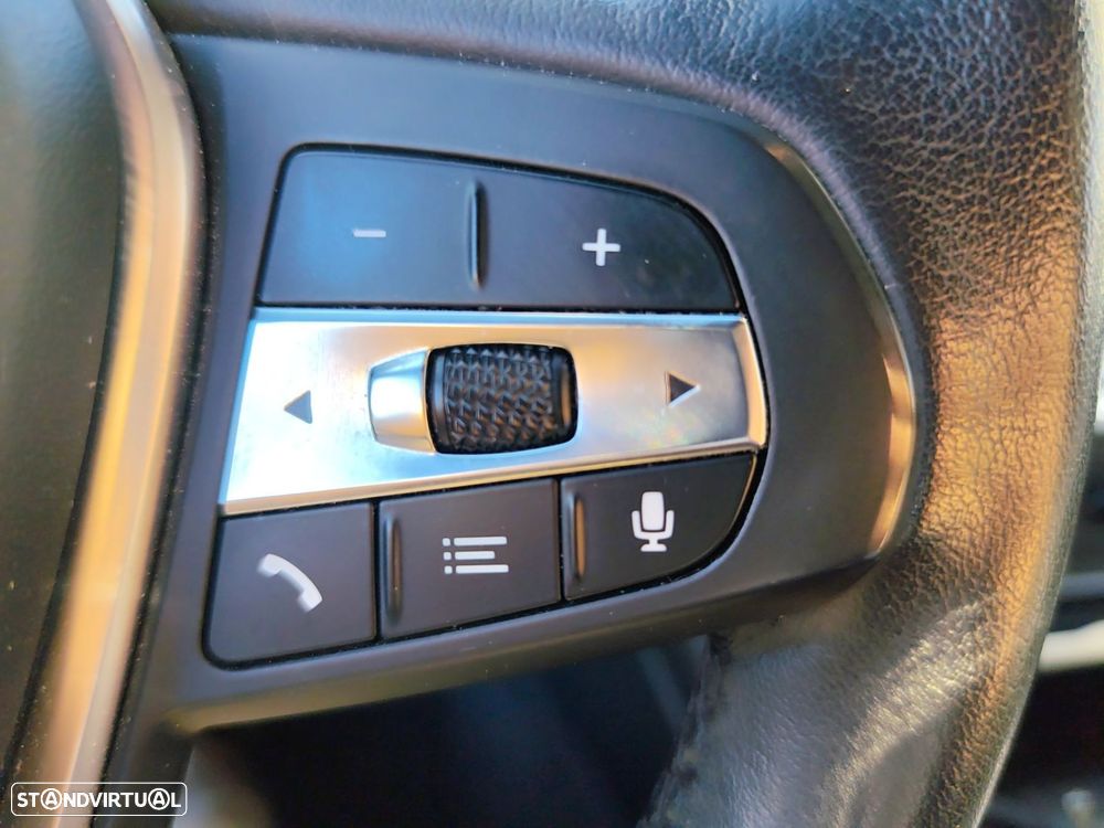 BMW 320 d Line Sport Auto - 19