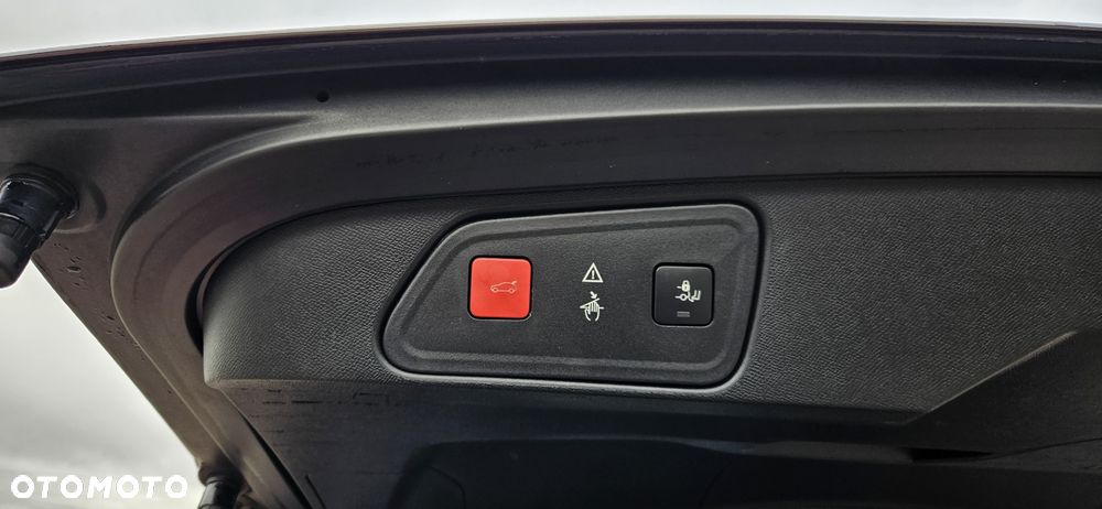 Peugeot 3008 - 19