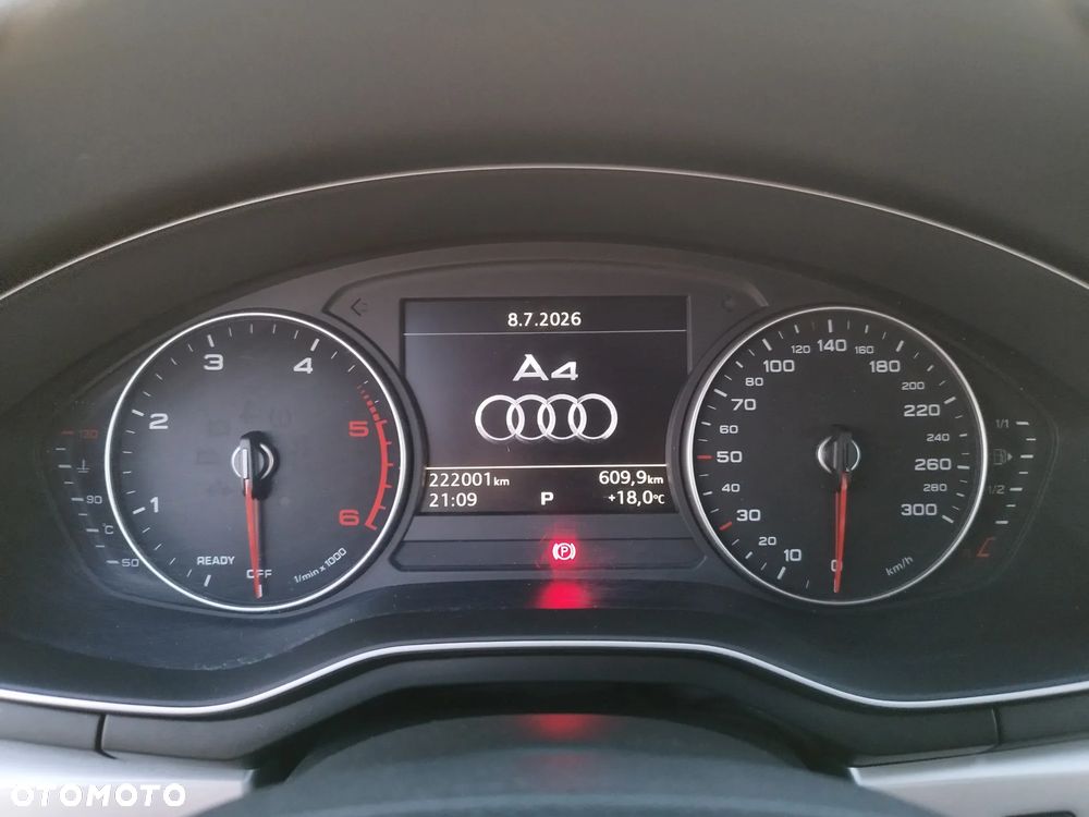 Audi A4 Avant 2.0 TDI ultra S tronic - 20