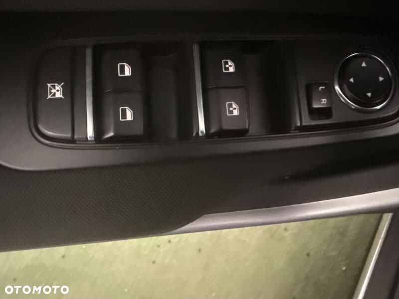 Kia XCeed 1.5 T-GDI M DCT - 12