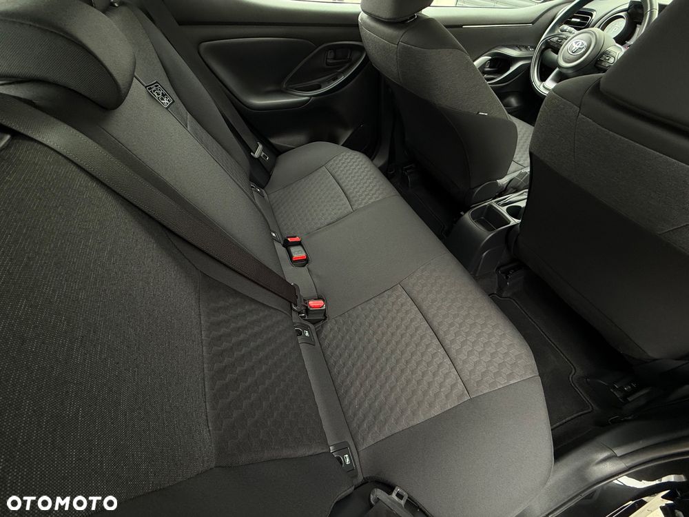 Toyota Yaris 1.5 VVT-iE Team Deutschland - 32