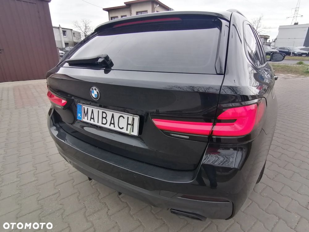 BMW Seria 5 520d M Sport Edition - 9