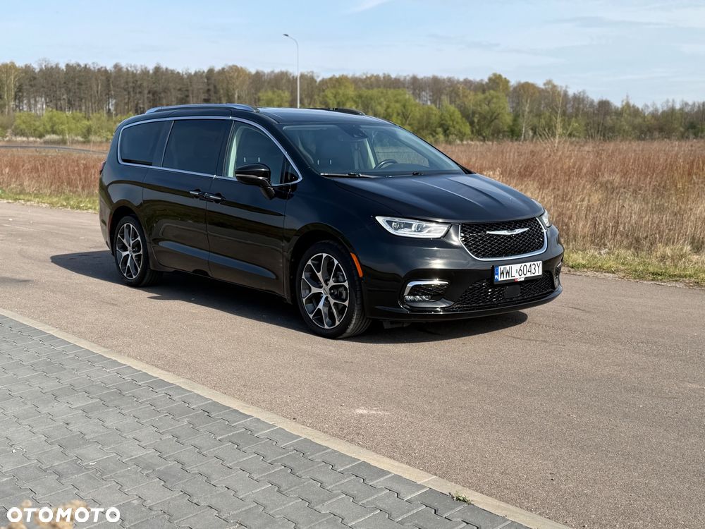 Chrysler Pacifica - 7