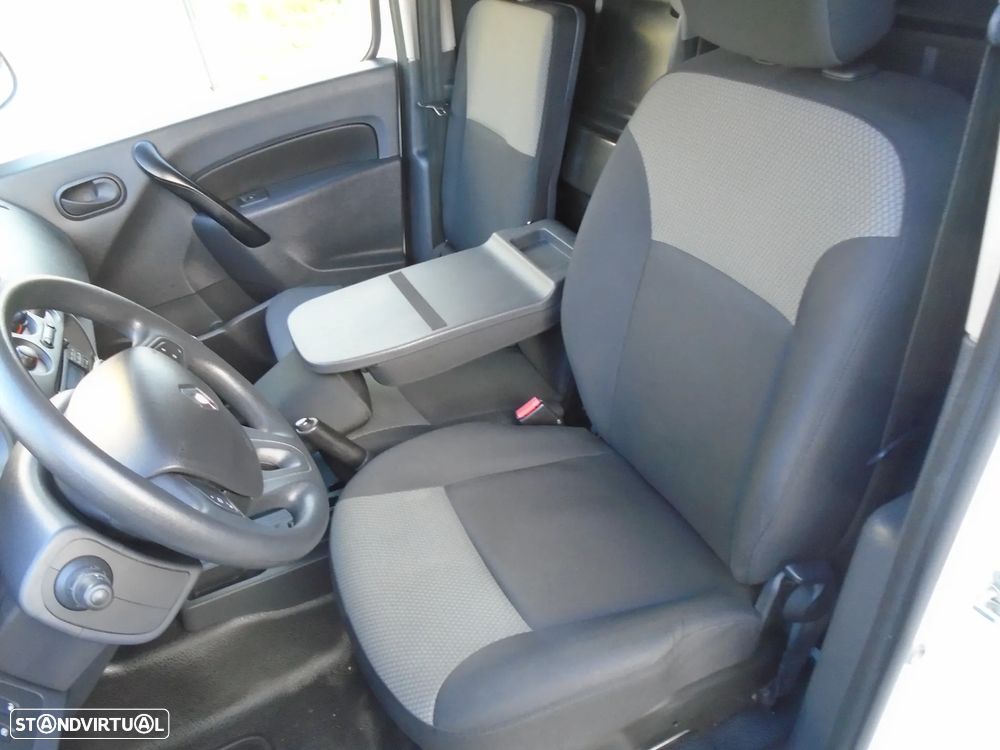 Renault Kangoo 1.5 DCI MAXI 3 LUGARES- 95 CV 6 V- IVA DEDUTIVEL - 10