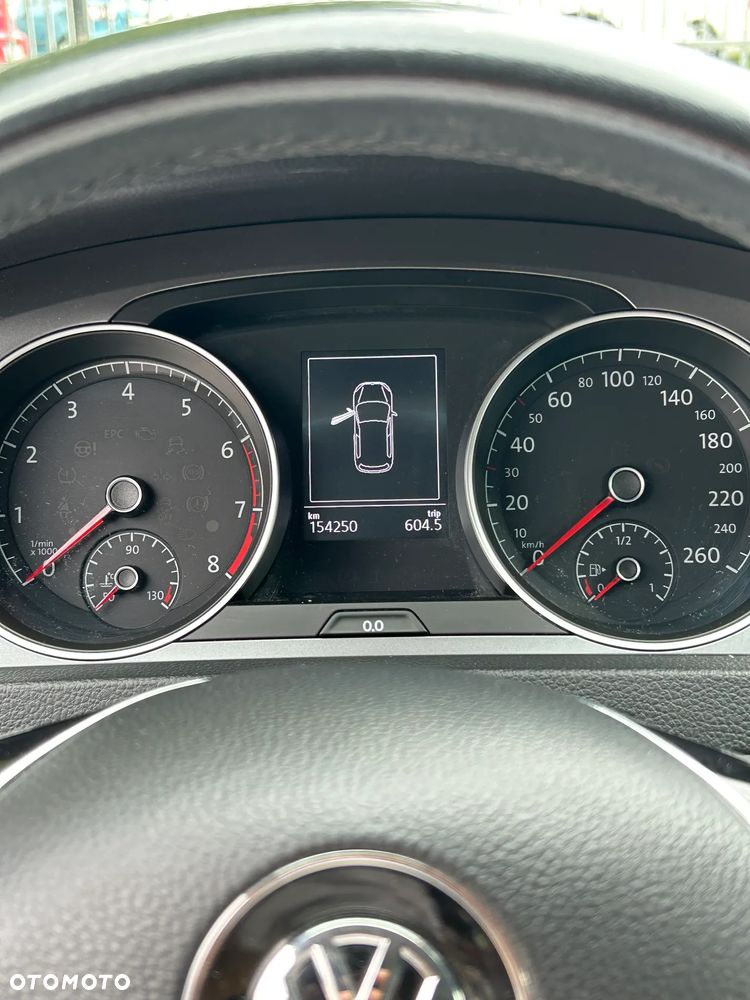 Volkswagen Golf 1.2 TSI BMT Trendline - 12