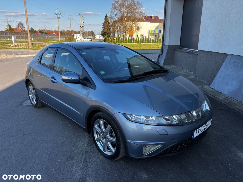 Honda Civic 1.8 Executive - 22