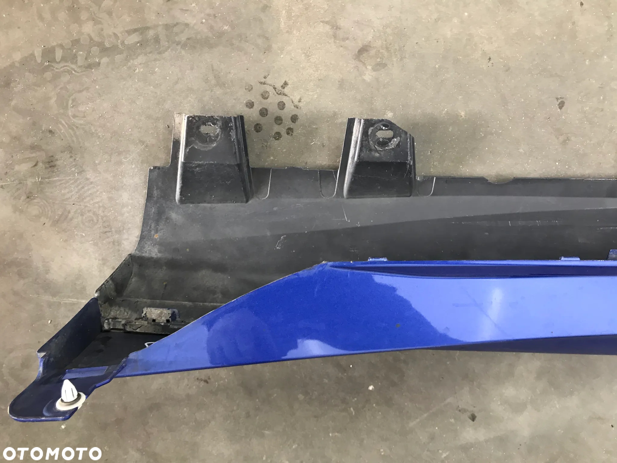 Nakładka progu BMW x6 G06 m-pakiet 19- prawa listwa progowa + ślizg KOMPLET 868012 868011 - 19