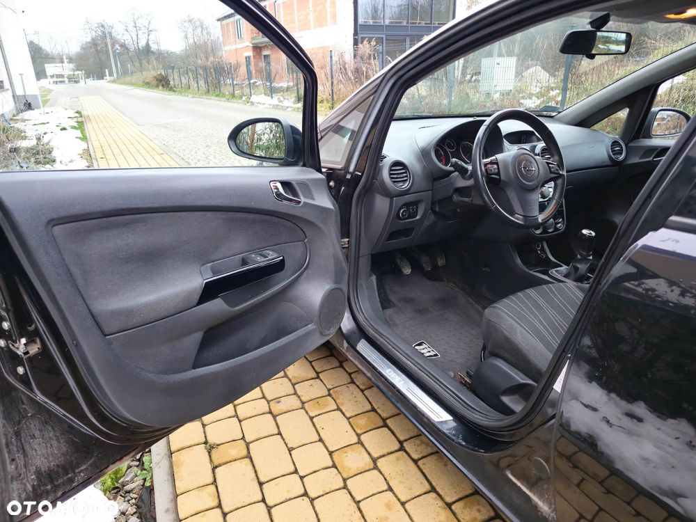 Opel Corsa - 9