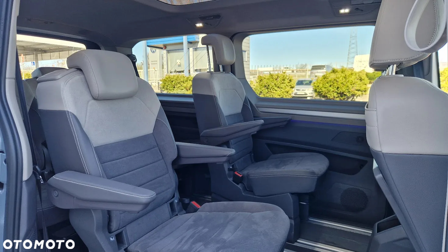 Volkswagen Multivan 2.0 TDI L2 Life DSG - 13