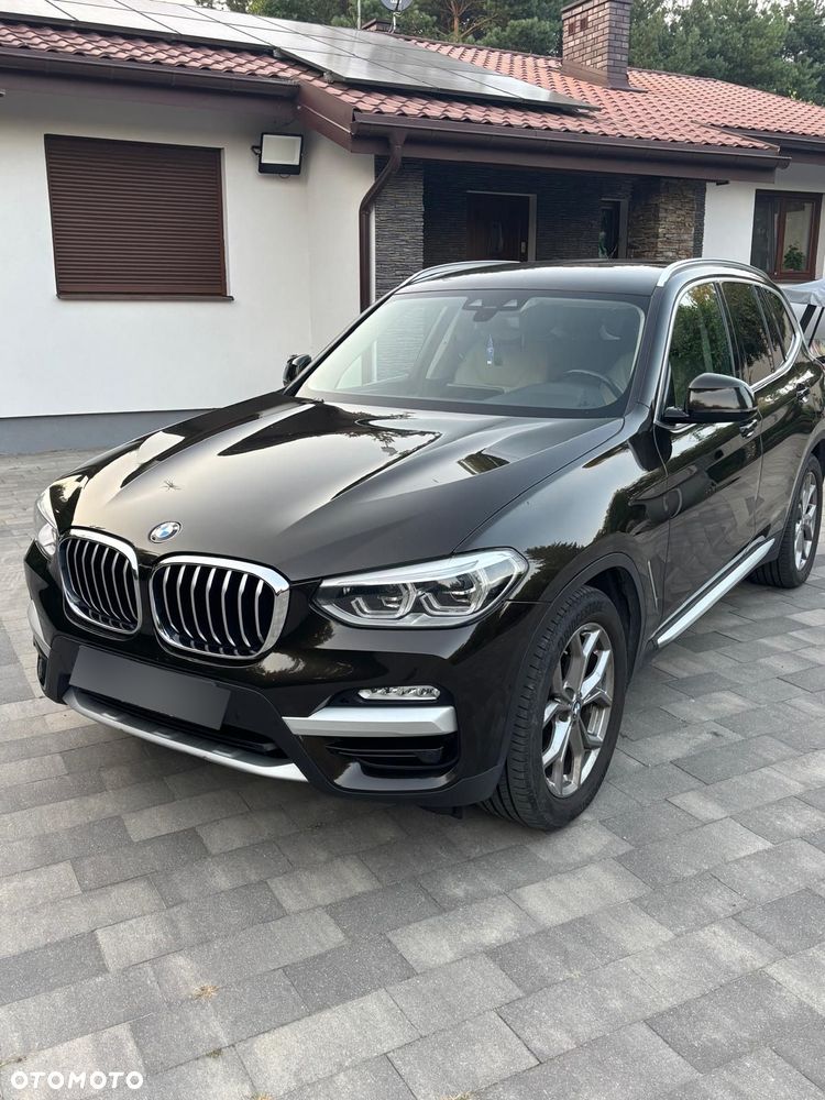 BMW X3 xDrive20d Luxury Line - 12