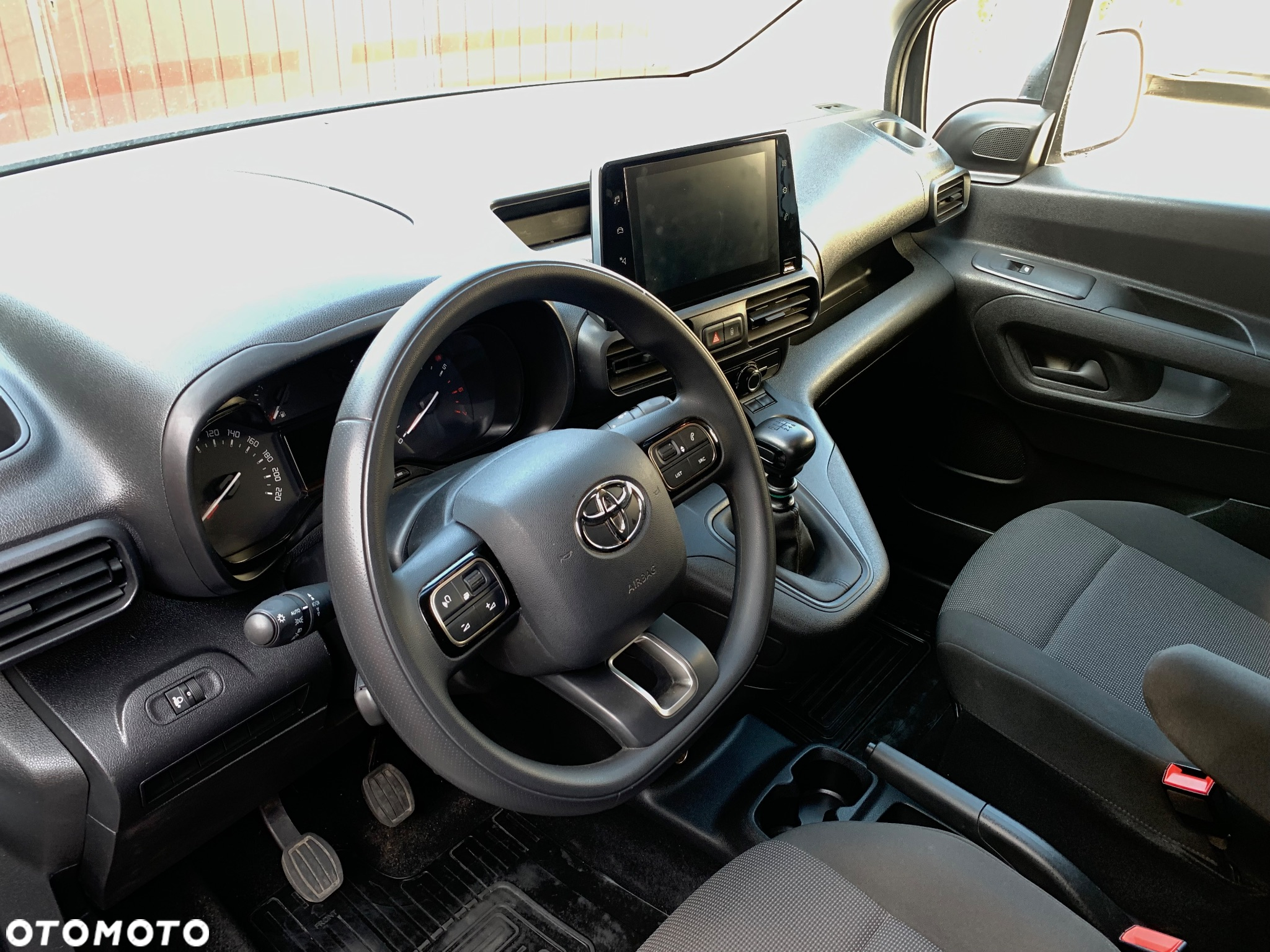 Toyota PROACE CITY - 22