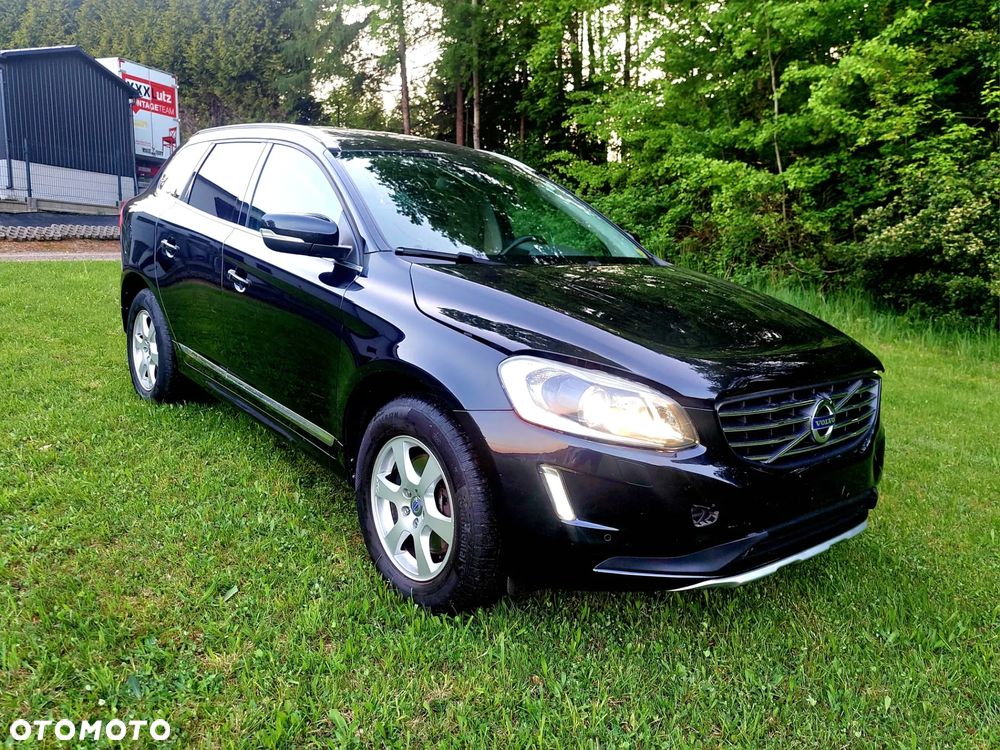 Volvo XC 60 D4 AWD Geartronic Summum - 2