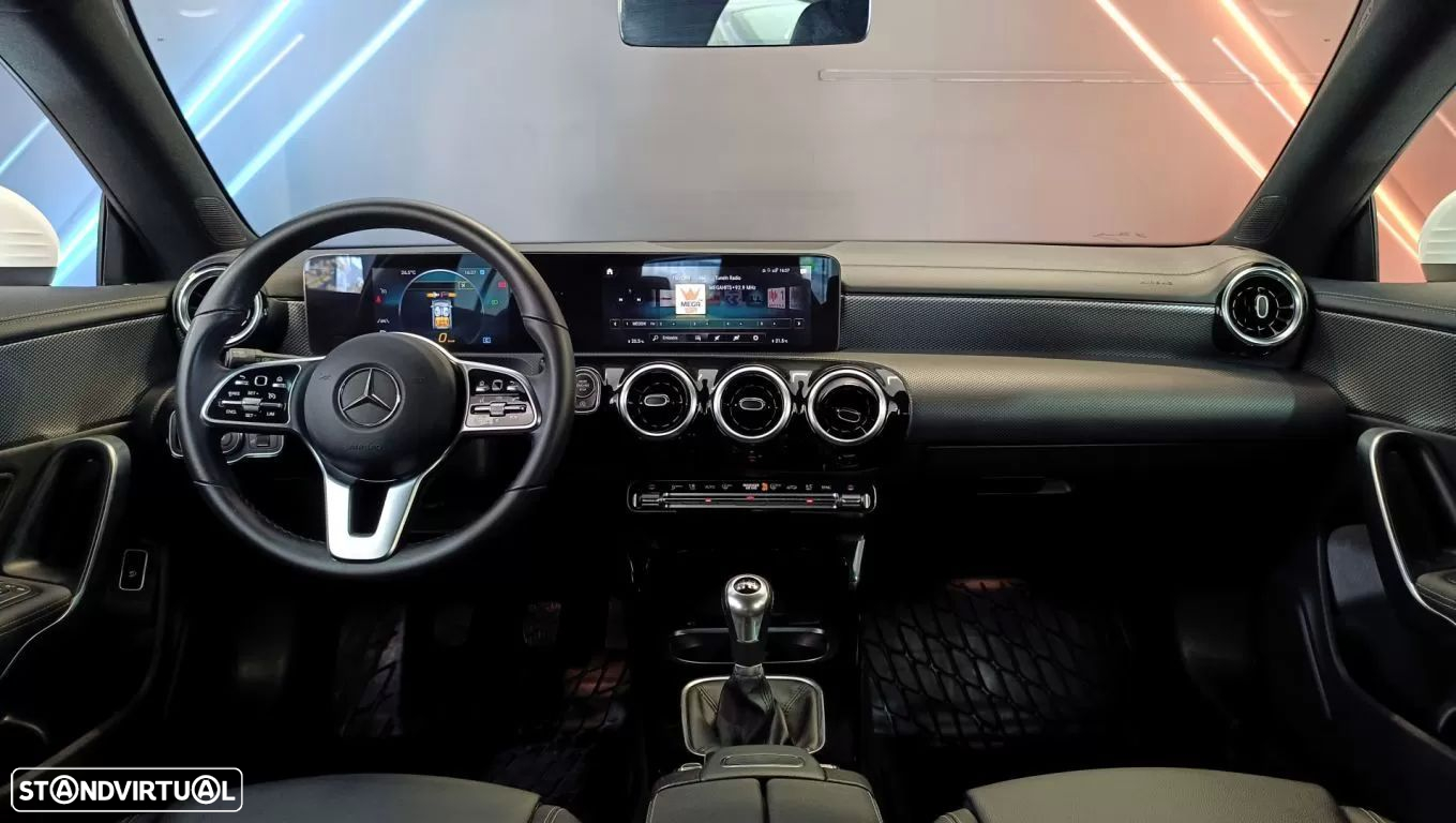 Mercedes-Benz CLA 180 - 6