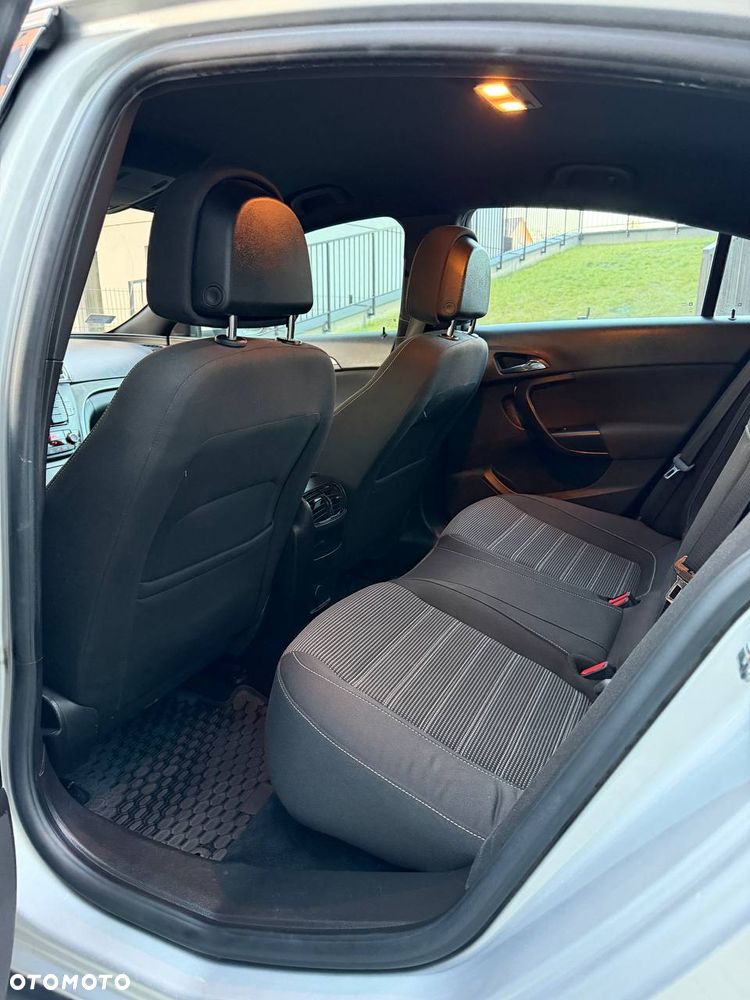 Opel Insignia 2.0 CDTI Edition - 8