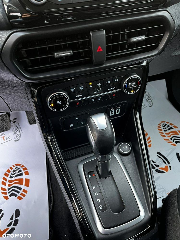 Ford EcoSport - 27