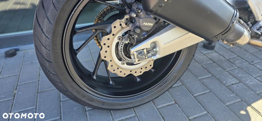 Honda CB - 21