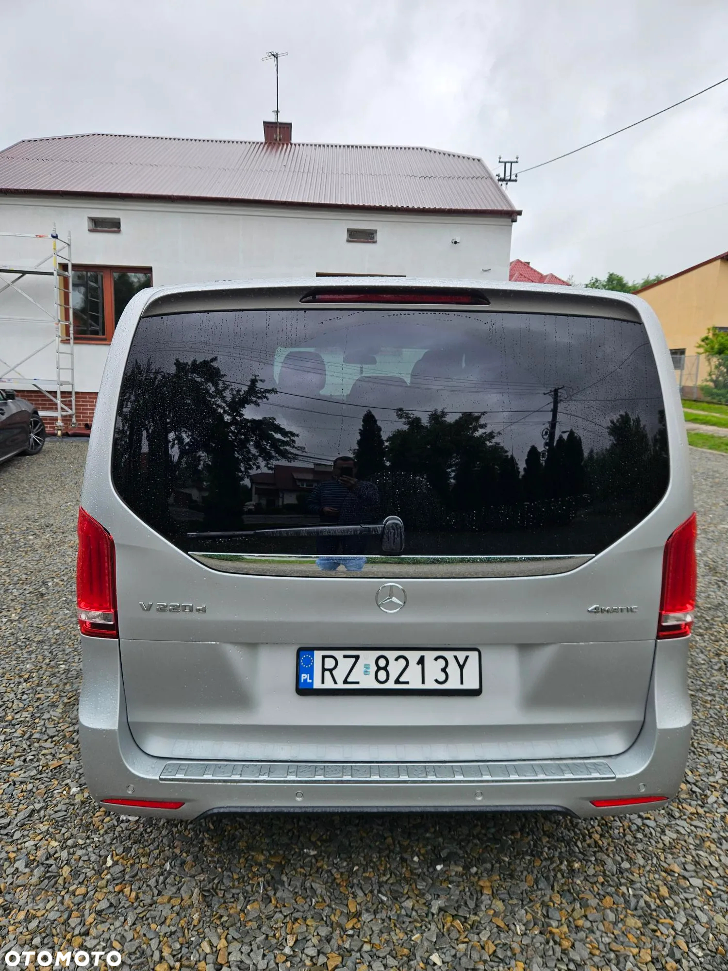 Mercedes-Benz Klasa V 220 d 4-Matic Avantgarde 7G-Tronic (d³ugi) - 4