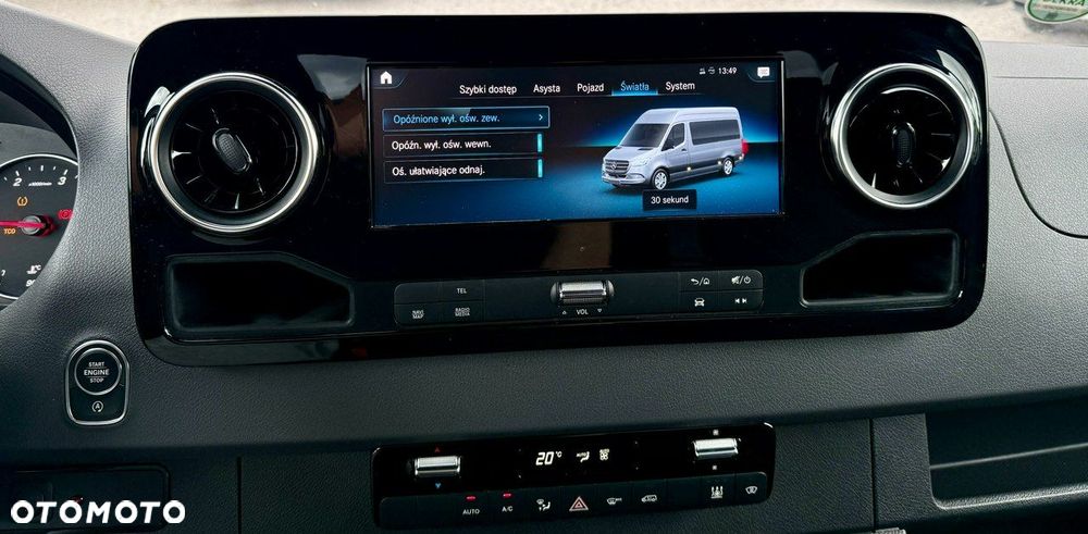 Mercedes-Benz Sprinter - 21