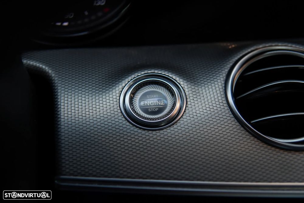 Mercedes-Benz E 220 d Avantgarde+ - 31