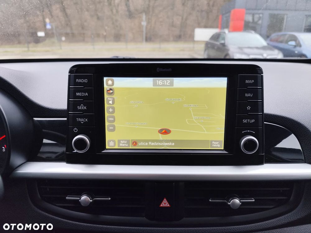 Kia Picanto 1.0 Dream Team Edition - 13