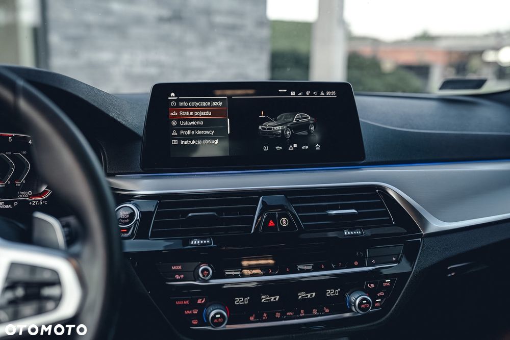 BMW Seria 5 520d xDrive M Sport sport - 21