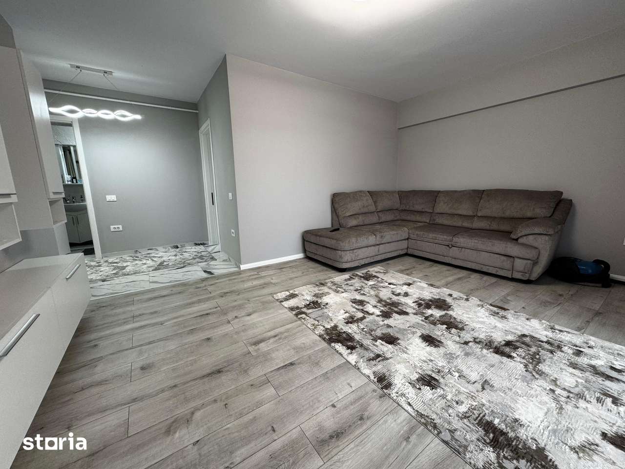 Apartament modern cu 2 camere Visan — fotografia 3
