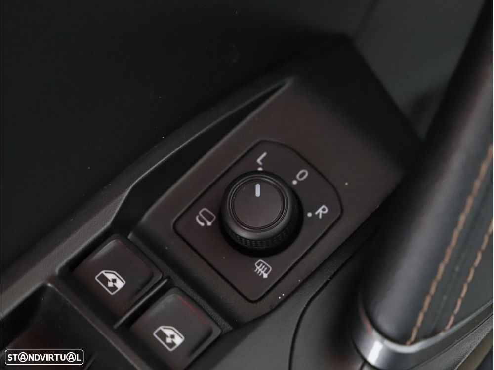 Cupra Formentor 1.4 e-Hybrid DSG - 36