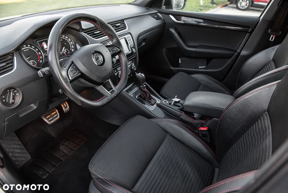 Skoda Octavia 2.0 TDI 4x4 Edition DSG - 17