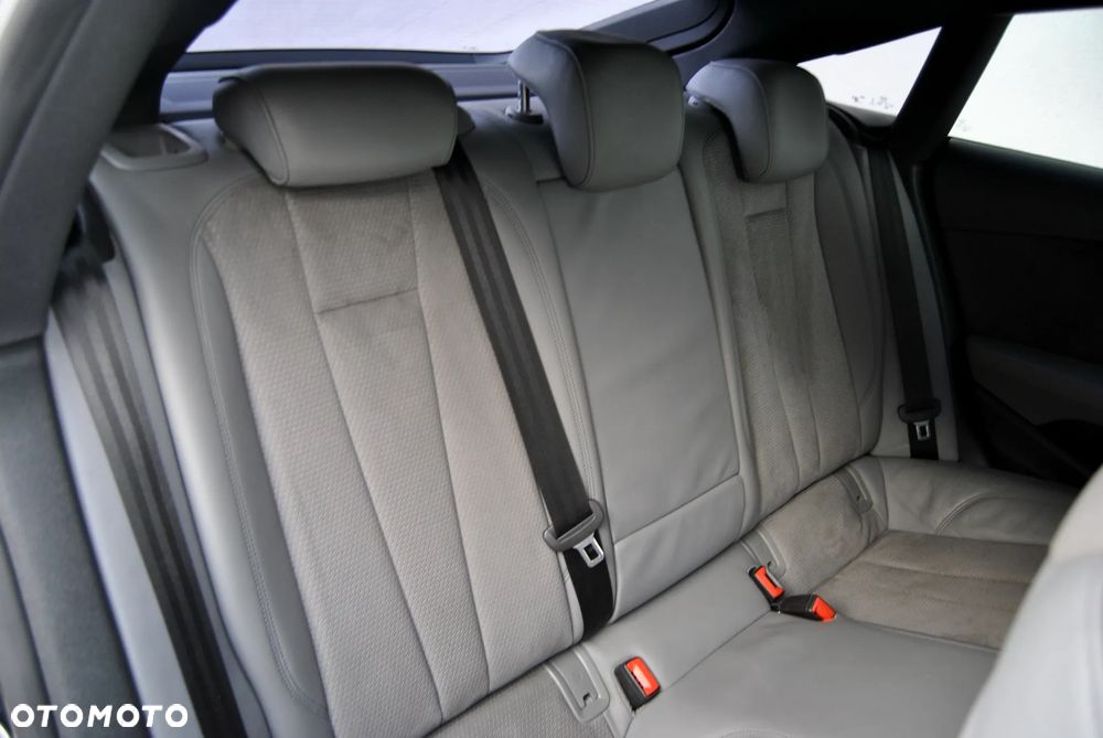 Audi A5 Sportback 40 TDI quattro S tronic sport - 22