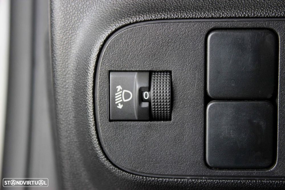 Citroën C3 1.5 BlueHDi C-Series - 14