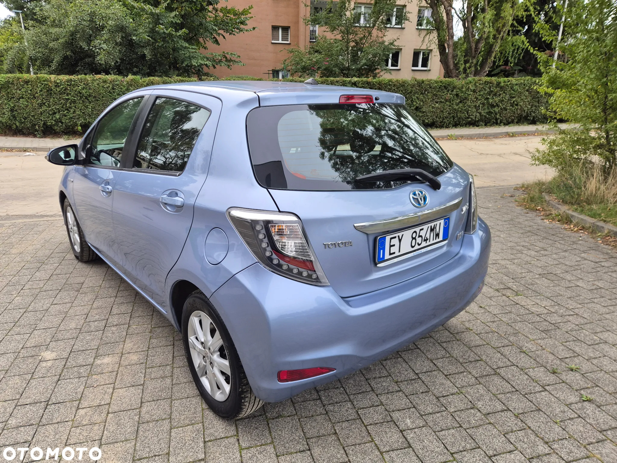 Toyota Yaris Hybrid 1.5 VVT-i - 7