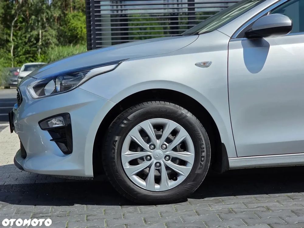 Kia Ceed 1.6 CRDi SCR L - 17