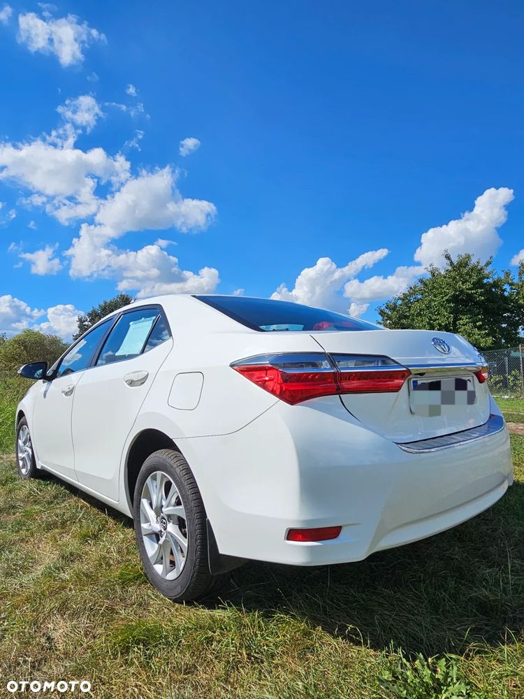 Toyota Corolla 1.6 Comfort - 5