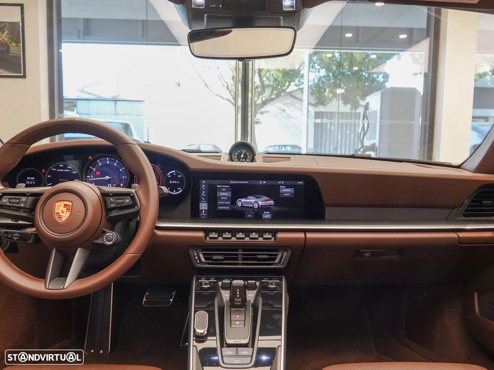 Porsche 911 Carrera S PDK — fotografia 31