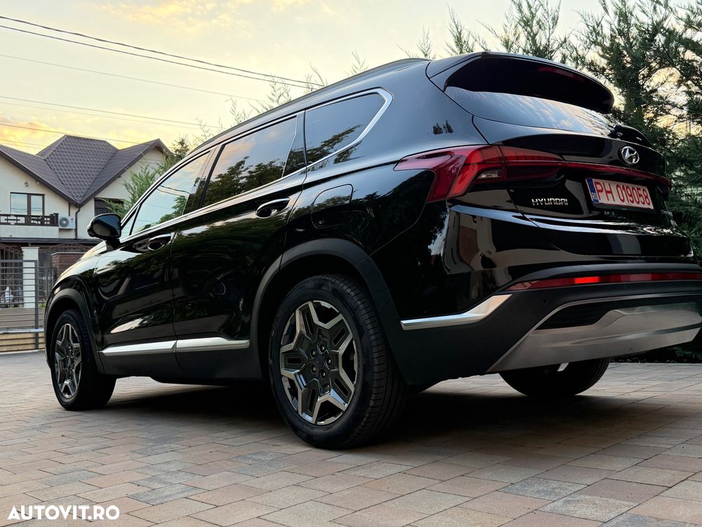 Hyundai Santa Fe 1.6 HEV 4WD SEVEN Signature - 26