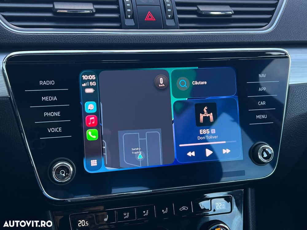 Skoda Superb 2.0 TDI DSG Ambition - 28