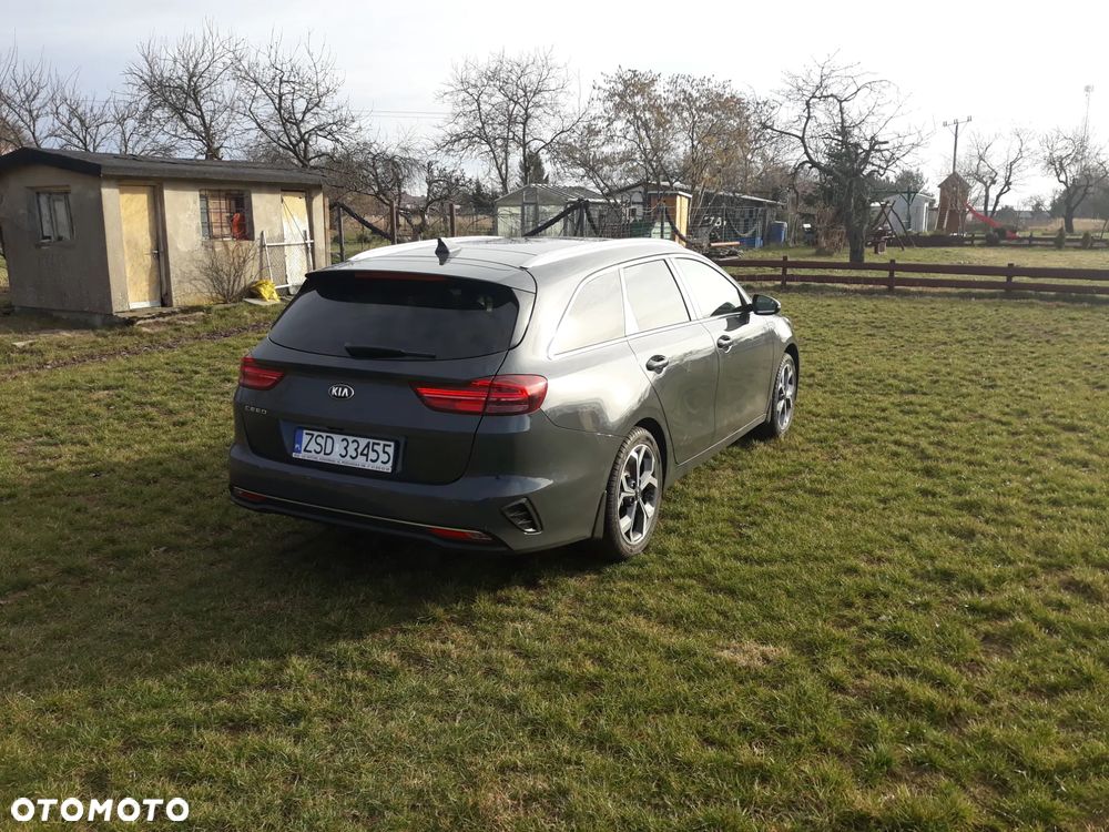 Kia Ceed 1.4 T-GDI L Business Line Plus DCT - 7