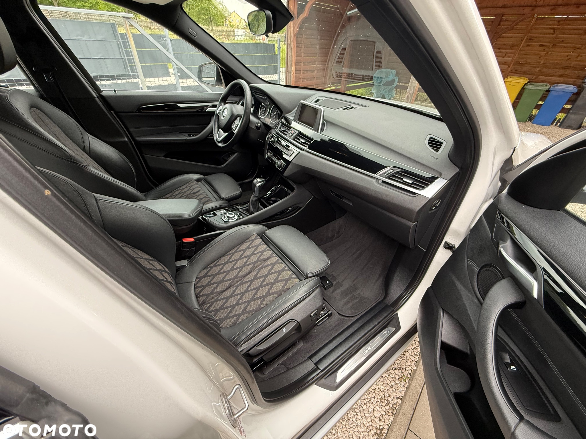 BMW X1 - 11