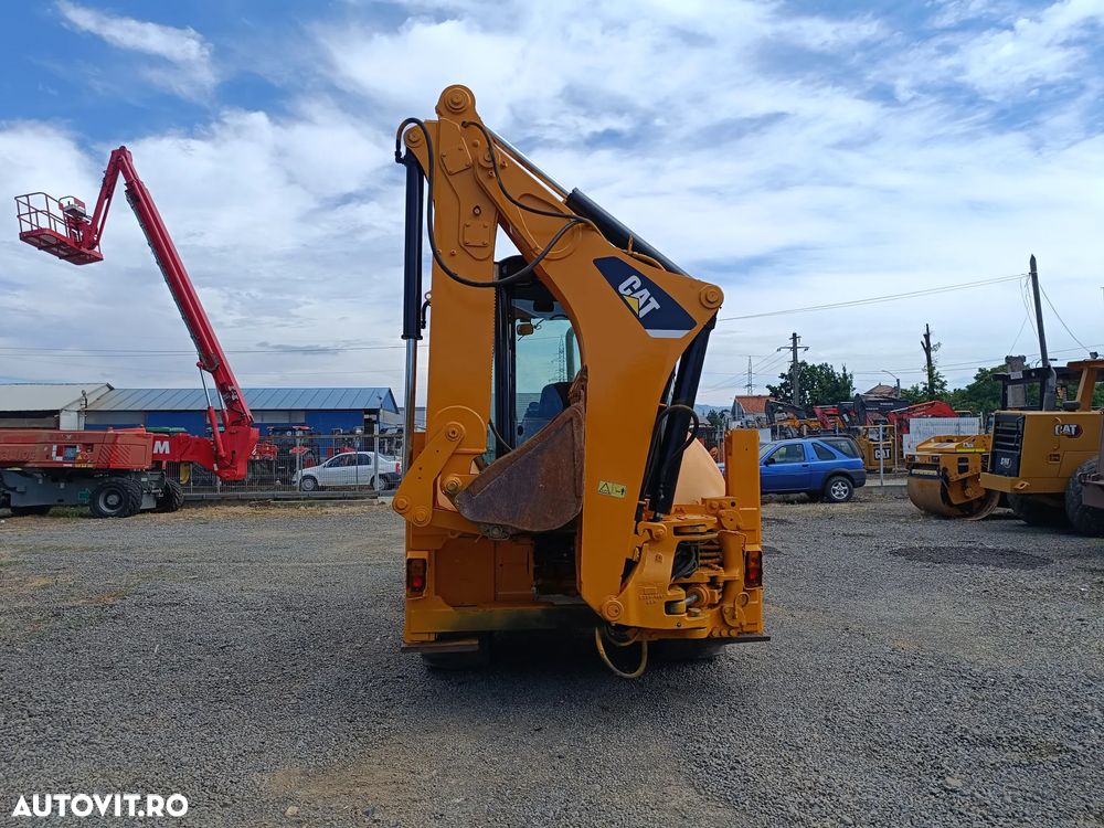 Caterpillar 428E - 5
