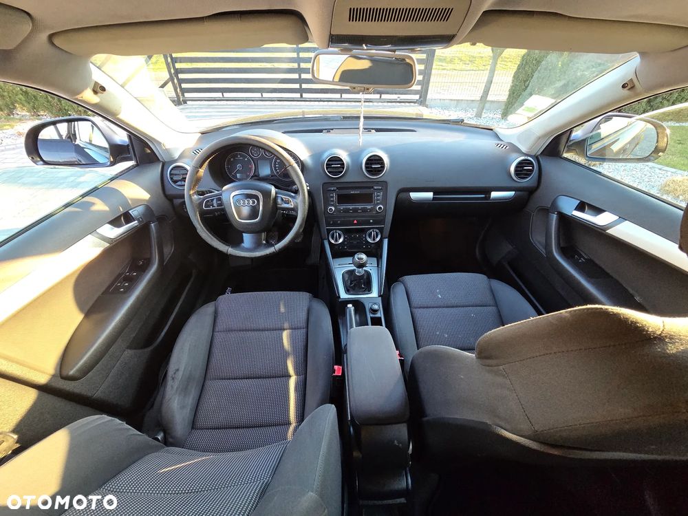 Audi A3 Sportback 1.9 TDI Attraction - 3