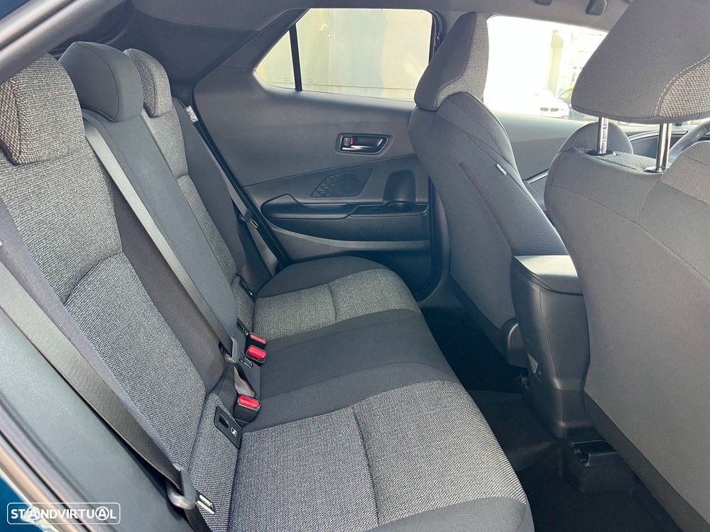 Toyota C-HR - 13