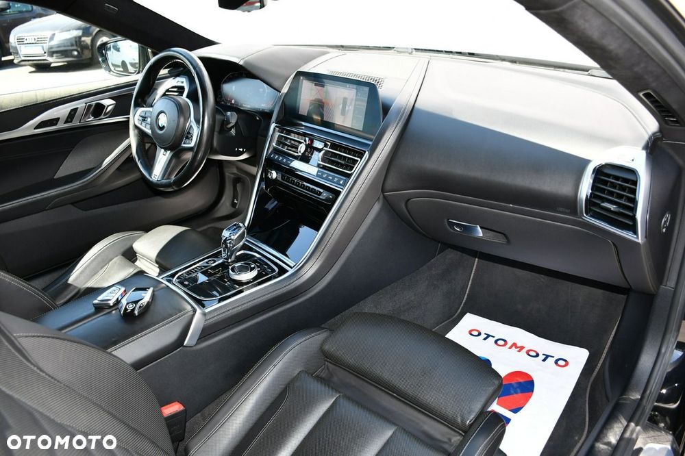 BMW Seria 8 840d xDrive - 29