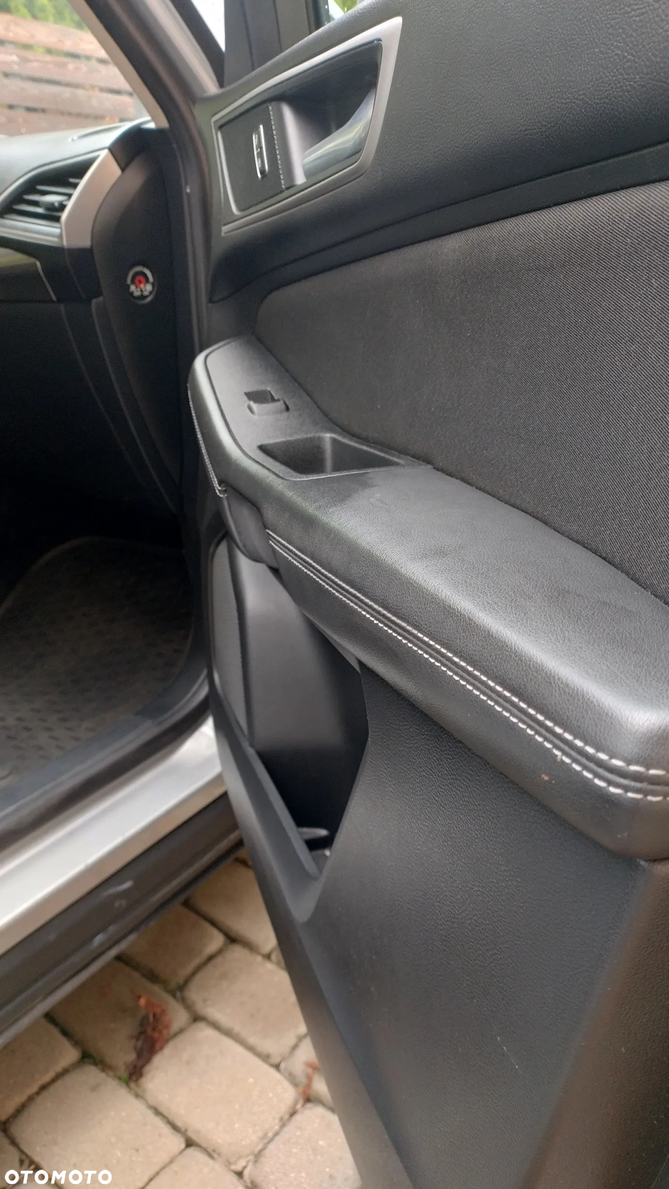 Ford Galaxy 2.0 TDCi Trend - 31