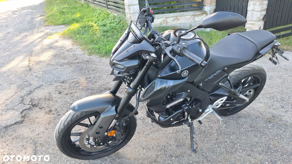 Yamaha MT - 13