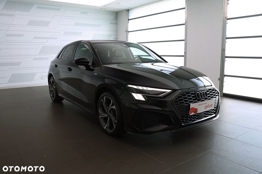 Audi A3 Sportback 35 TFSI mHEV S Line S tronic - 9