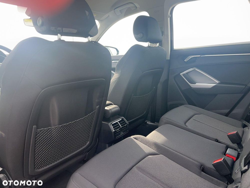 Audi Q3 - 13
