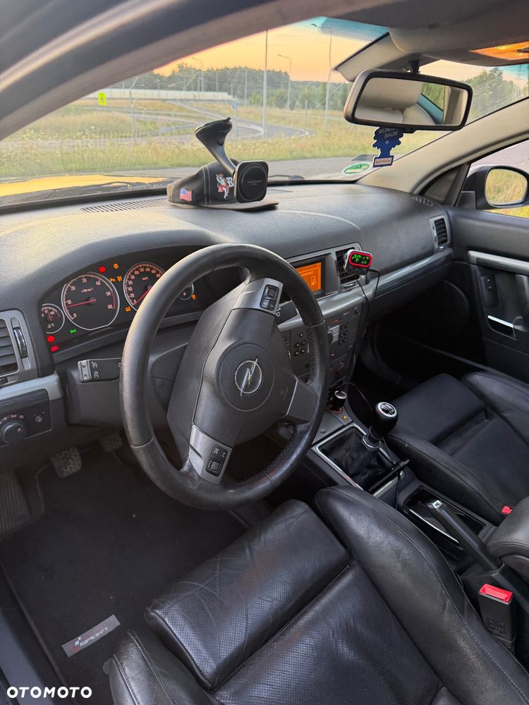 Opel Vectra 3.0 V6 CDTI Sport - 5