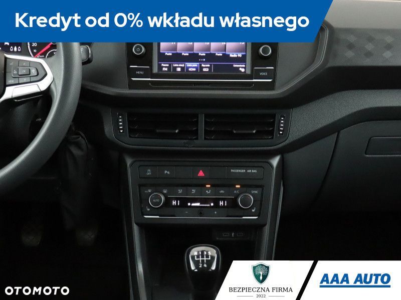 Volkswagen T-Cross - 13